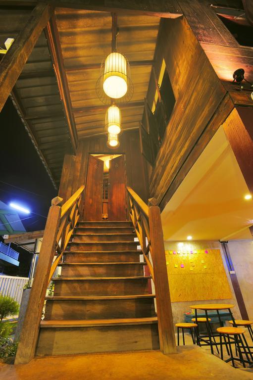 Manon Hostel Chiang Mai Rum bild